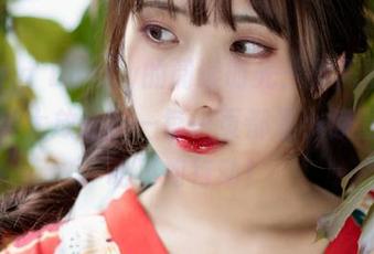 “Hana Bunny的阅读时光：你需要的福利图集大放送”—每一页都是小惊喜，心动不如行动！